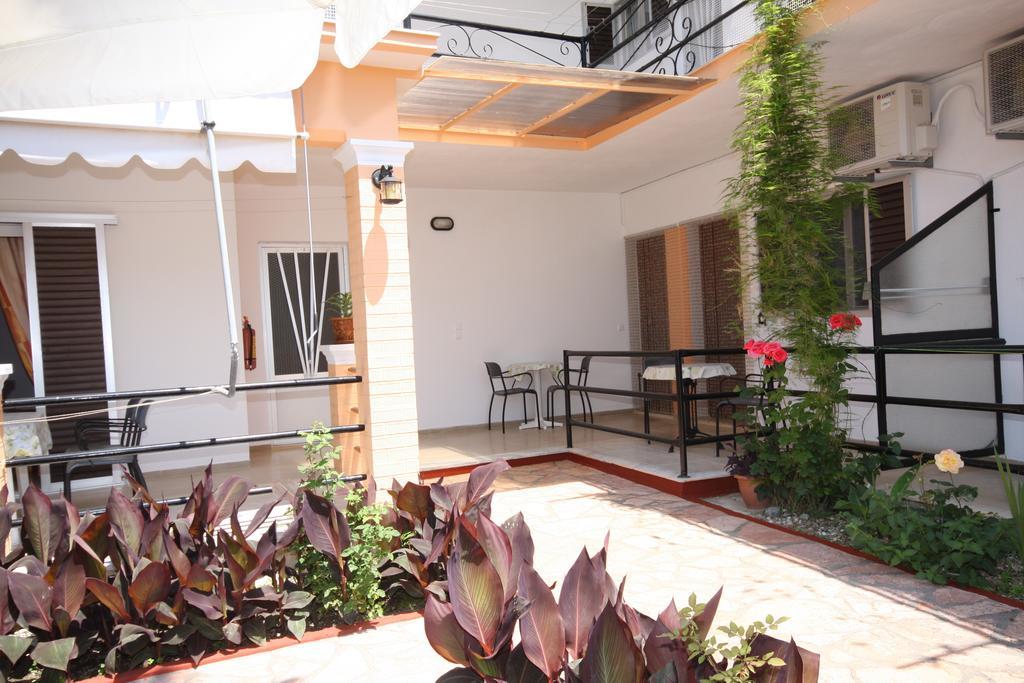 Apartment Kostas & *