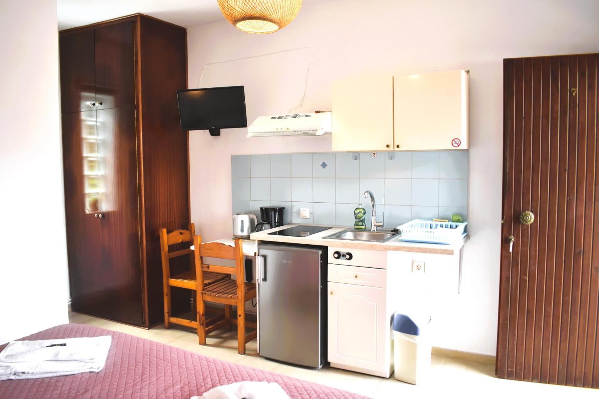 Kostas & Apartament *