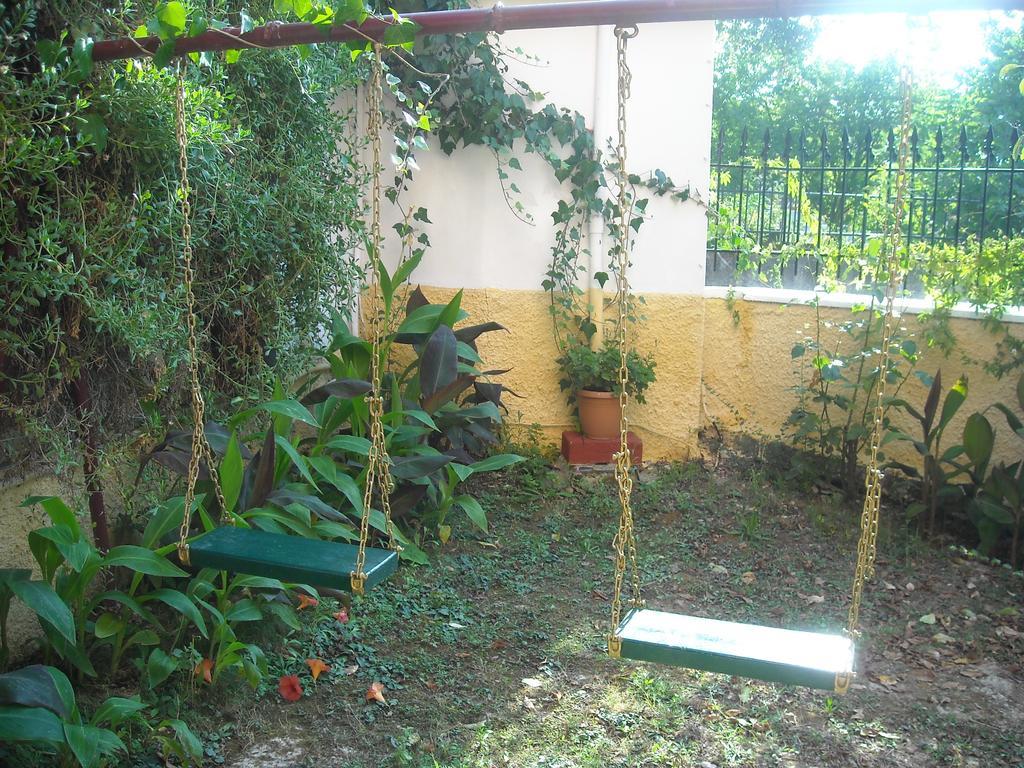 Apartament Kostas &